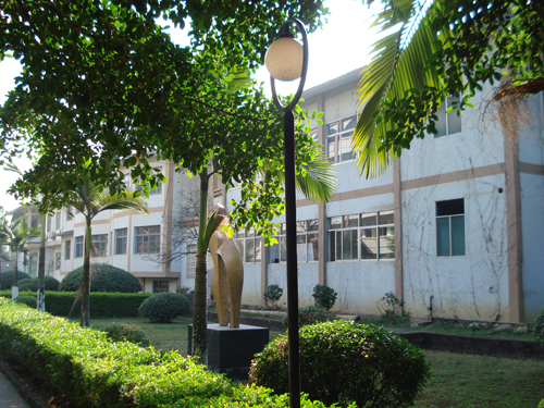 广西工艺美术学校